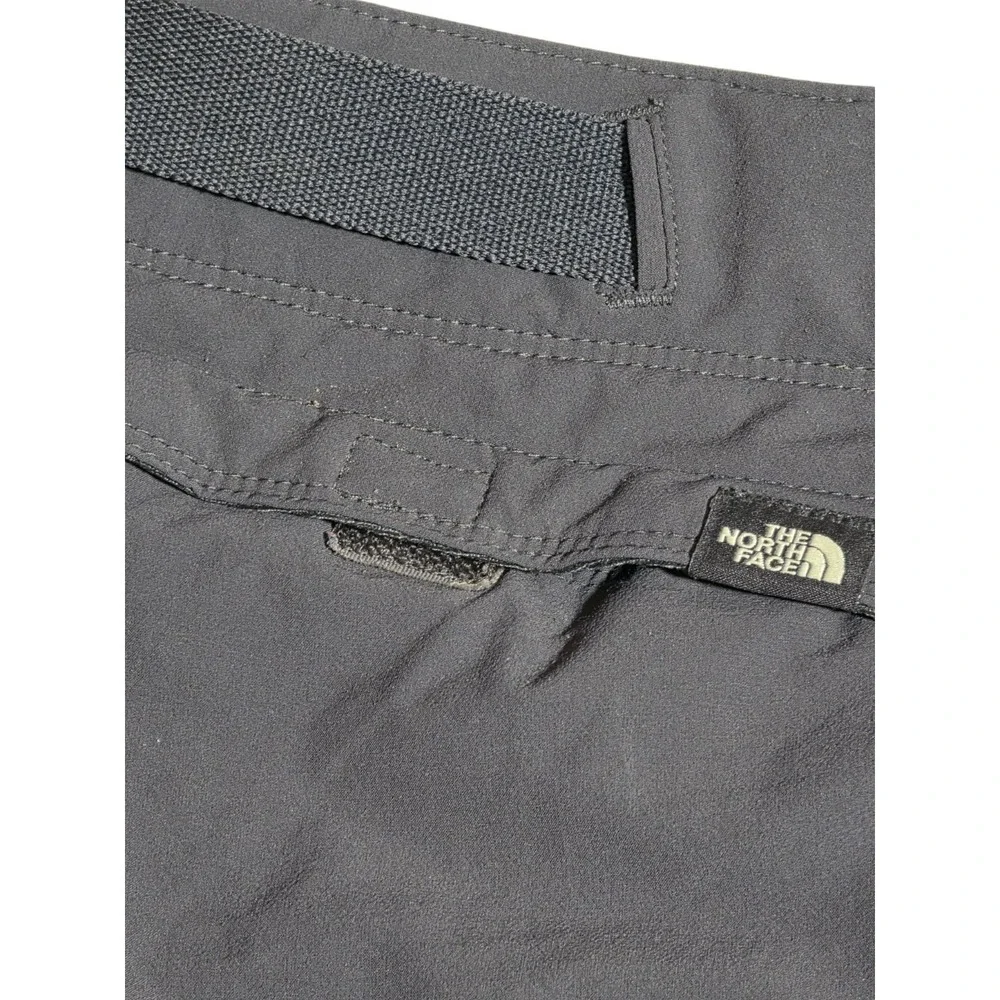 The North Face Mens 38 Black Hiking Shorts Belted Zip Pocket‎ Outdoor Trail A11